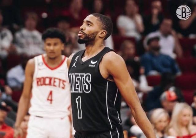  布里奇斯高效发挥篮网击败火箭取连胜